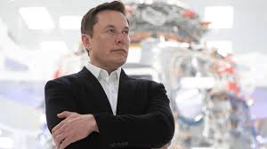 Elon Musk kimdir?